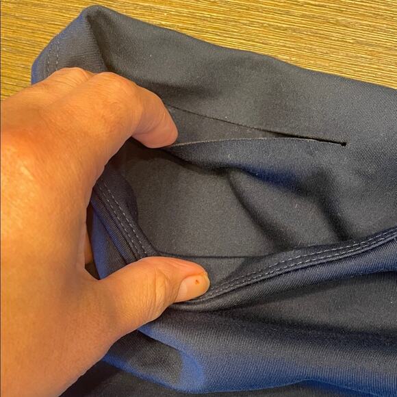 Girlfriend Collective Navy blue skort - Picture 4 of 7